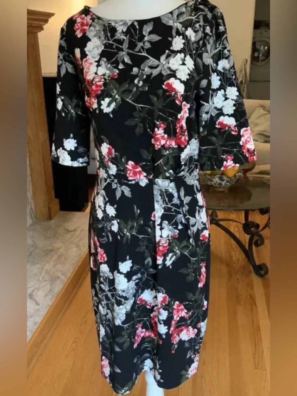 Banana Republic Floral Midi Dress in Black & Red Size 14 Like New